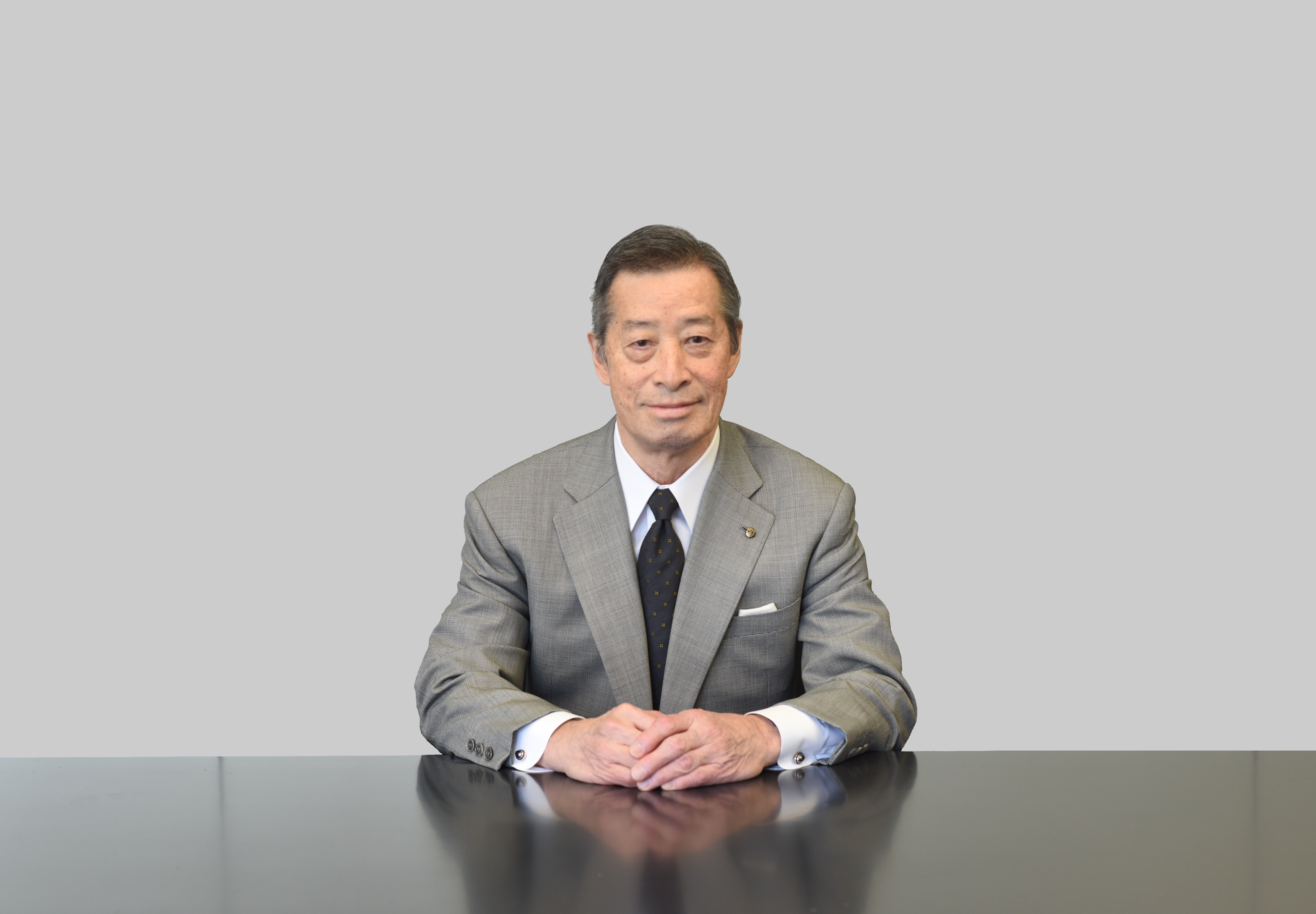 写真：取締役会長　竹中 康一・取締役社長　竹中 祥悟