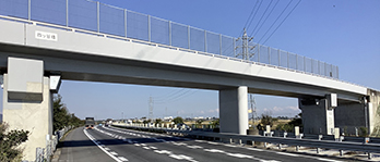 東北自動車道　四ツ谷橋ロッキング橋脚耐震補強