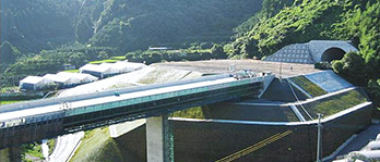 国道3号　新佐敷トンネル新設工事